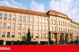 Některé školy plné, jiné poloprázdné. Sever Brna bojuje proti segregaci žáků